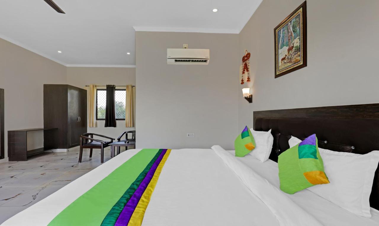 Treebo Kaira Resort With Pool View, 5 Km From Jim Corbett Jungle Safari Rāmnagar Exterior foto