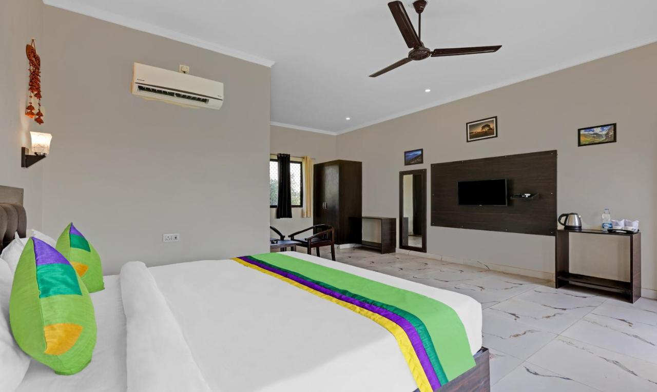 Treebo Kaira Resort With Pool View, 5 Km From Jim Corbett Jungle Safari Rāmnagar Exterior foto